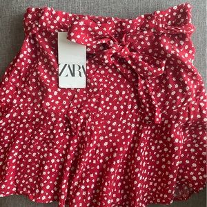 Zara skort size M NWT